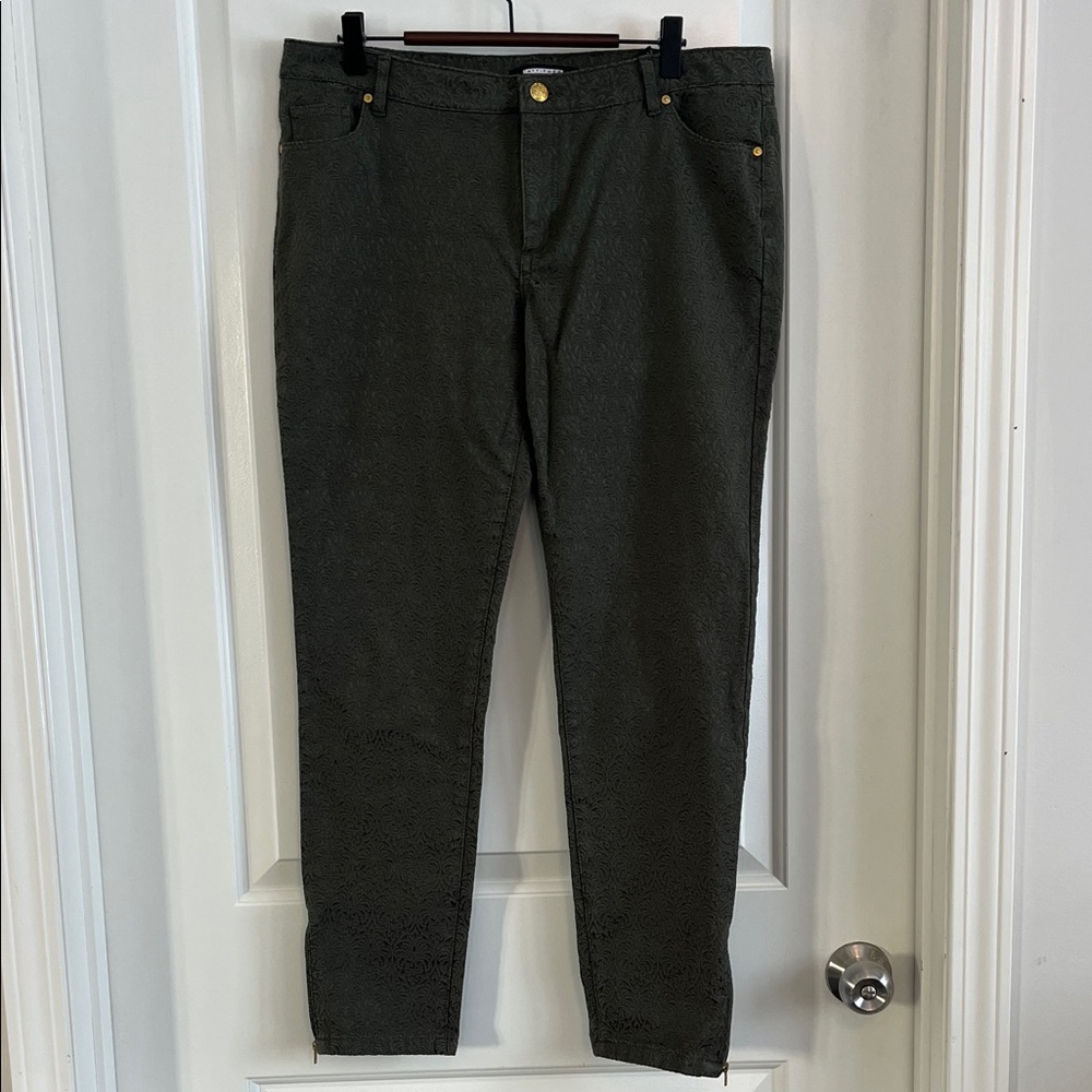 Attitude by Jay Manuel pants size 12